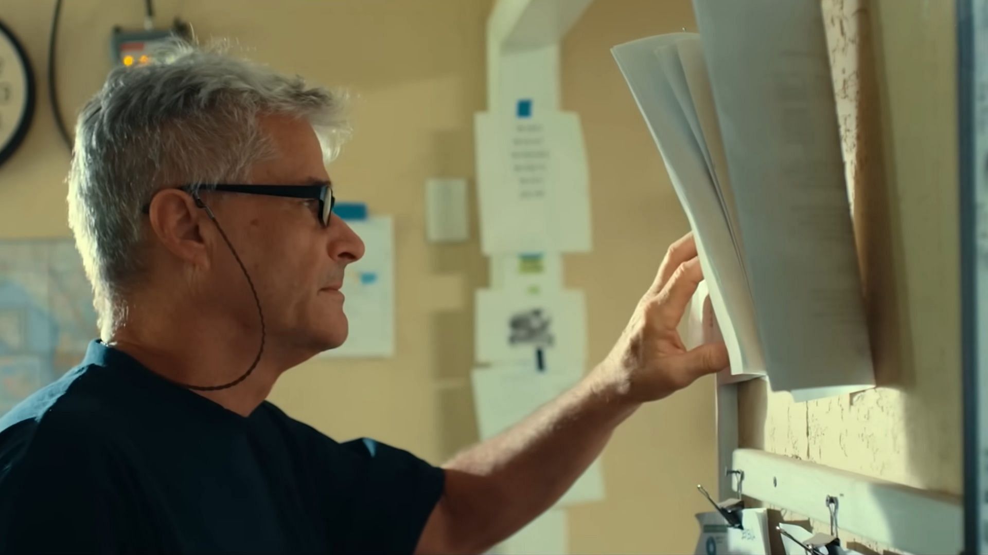 Richard Heene was responsible for creating the helium-filled balloon, which was launched from his residence (Image via Netflix)